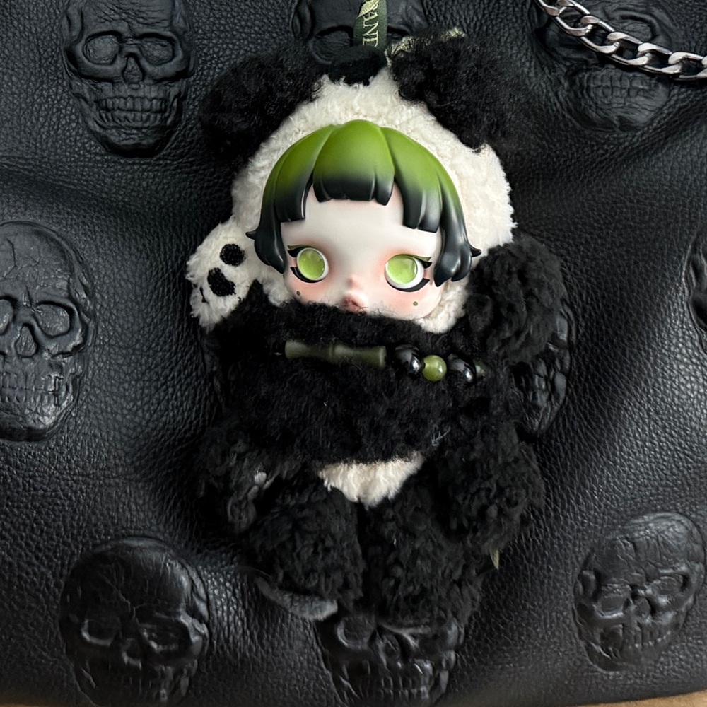 Skullpanda Lazy Panda Pendant (Open Box)